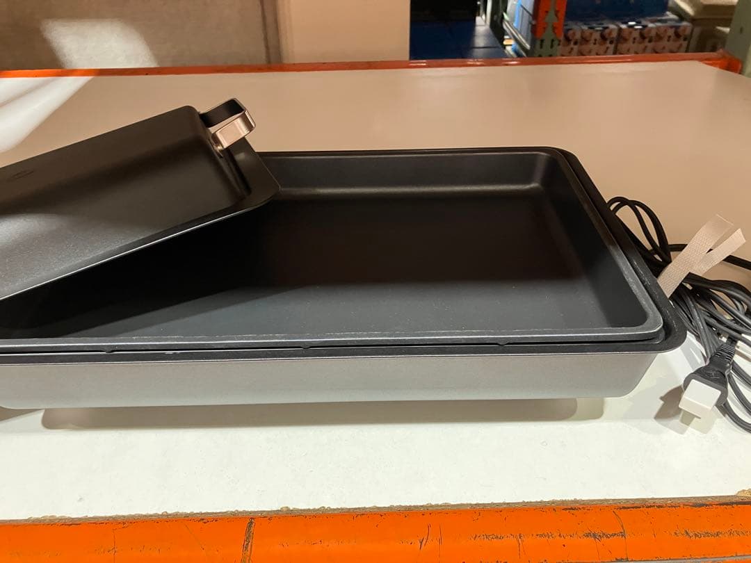 新品未開封品　 BRUNO フラットホットプレート 黒 コストコ　BOE130