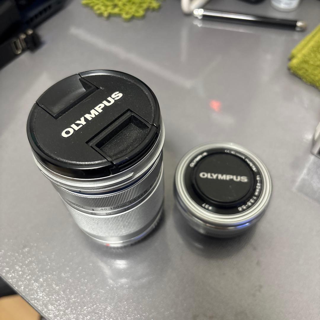 Olympus E-PL10 ミラーレス一眼 シルバー