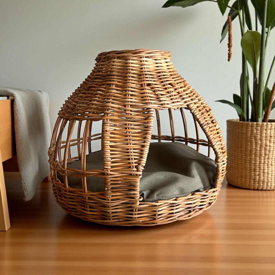 天然皮付き籐アラログ　ねごちぐら　ねこハウス　ペットハウス