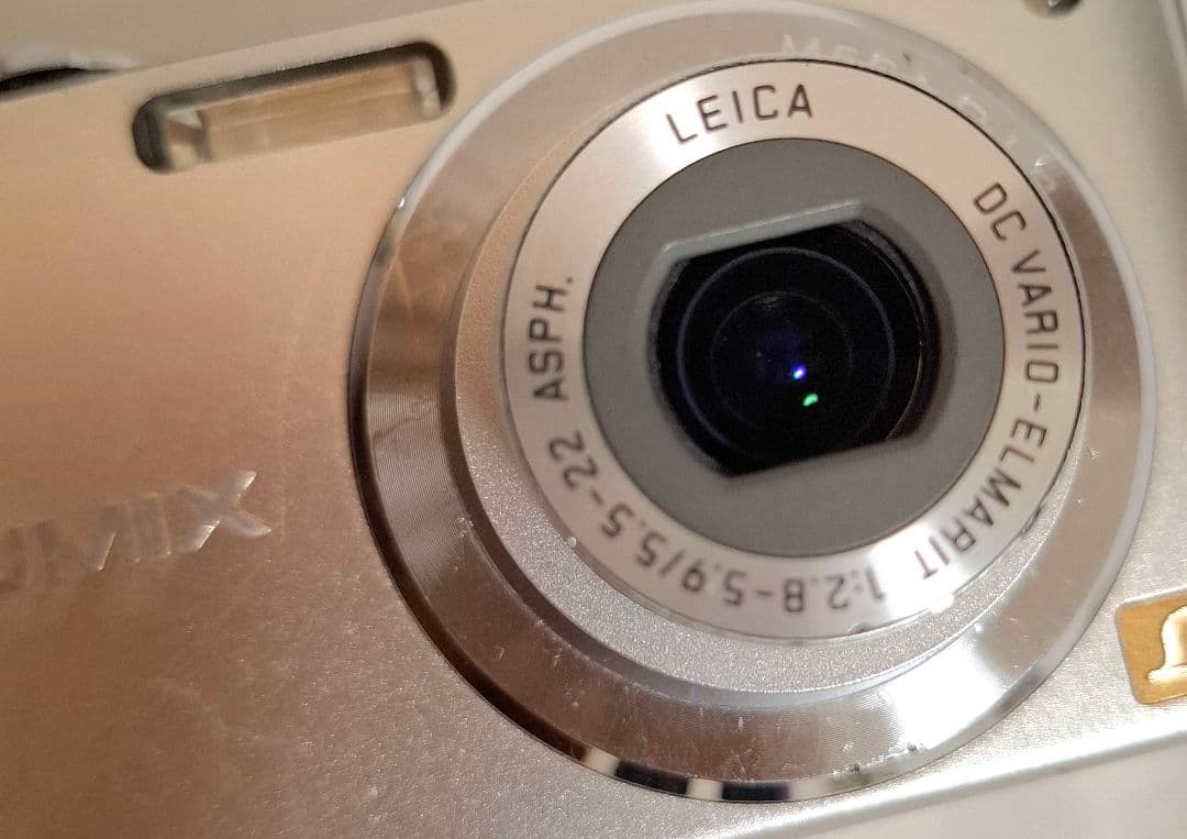 [準美品]パナソニック LUMIX DMC-FS6 デジタルカメラ