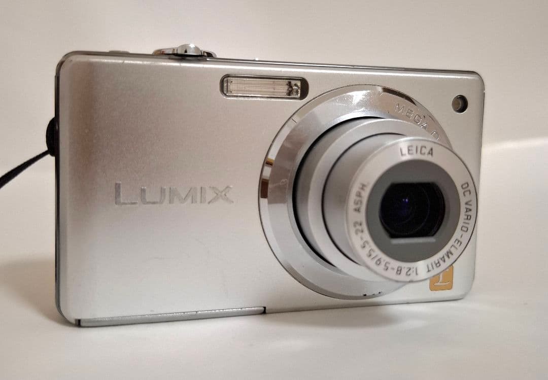 [準美品]パナソニック LUMIX DMC-FS6 デジタルカメラ