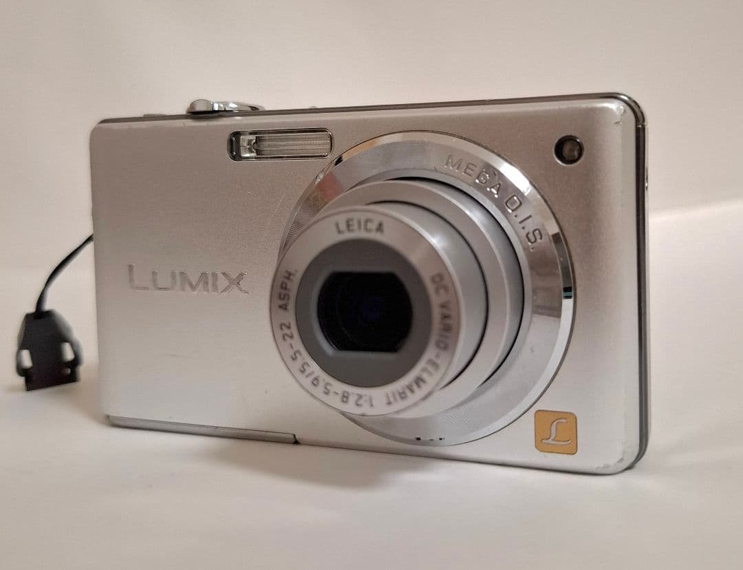 [準美品]パナソニック LUMIX DMC-FS6 デジタルカメラ