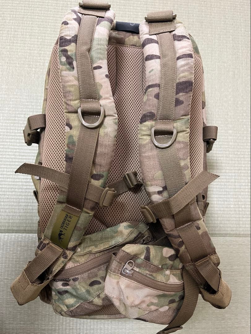タスマニアンタイガー　リュック　マルチカム　バックパック　ミリタリー