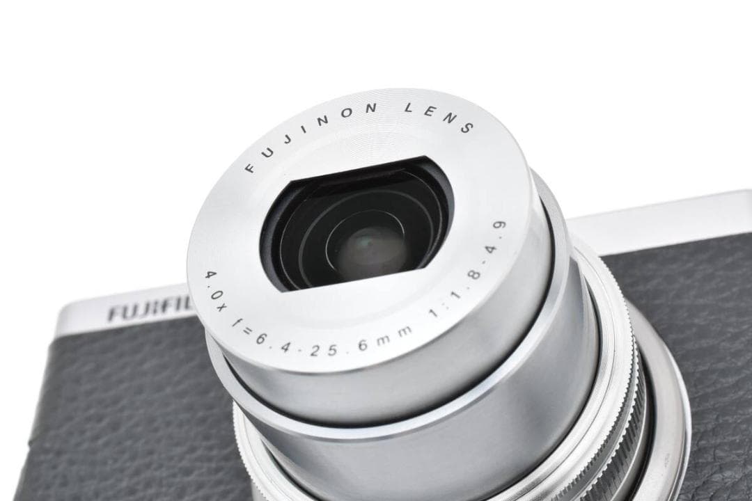 ■ 美品 ■ フジフィルム　FUJIFILM XF1 ブラック 《箱付き》
