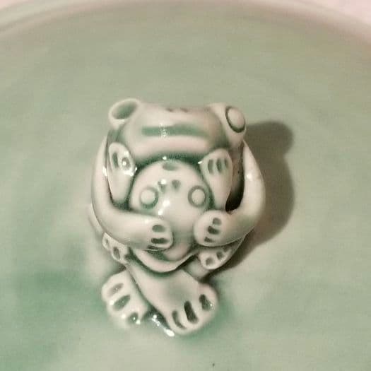 バリ島 ジェンガラ かえる