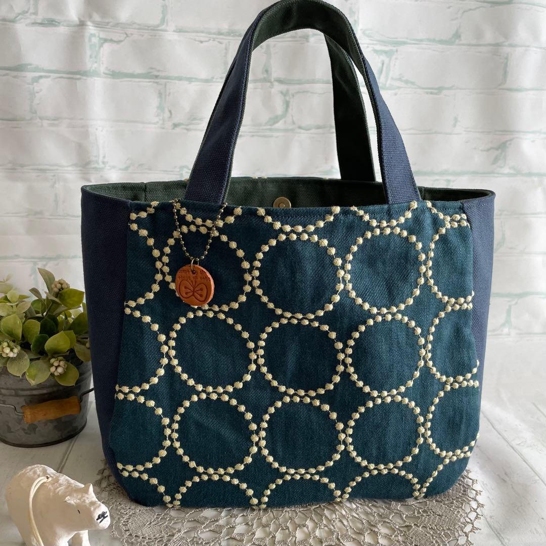 ハンドメイド　ラウンドトートバッグ　ミナペルホネン　tambourine　421