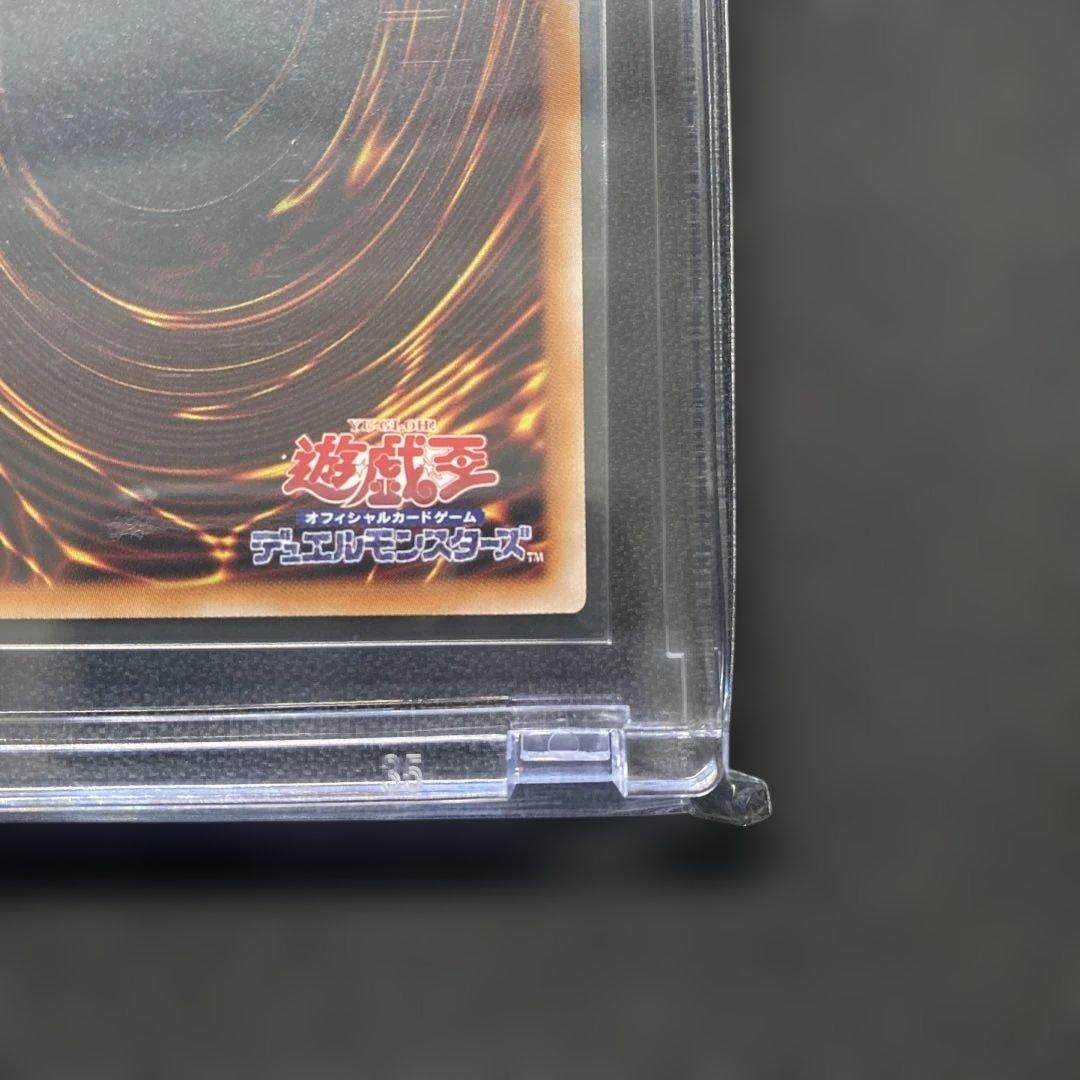 遊戯王　王のしもべ　ブラックマジシャン　オーバーフレーム　プリズマ　五つ目個体