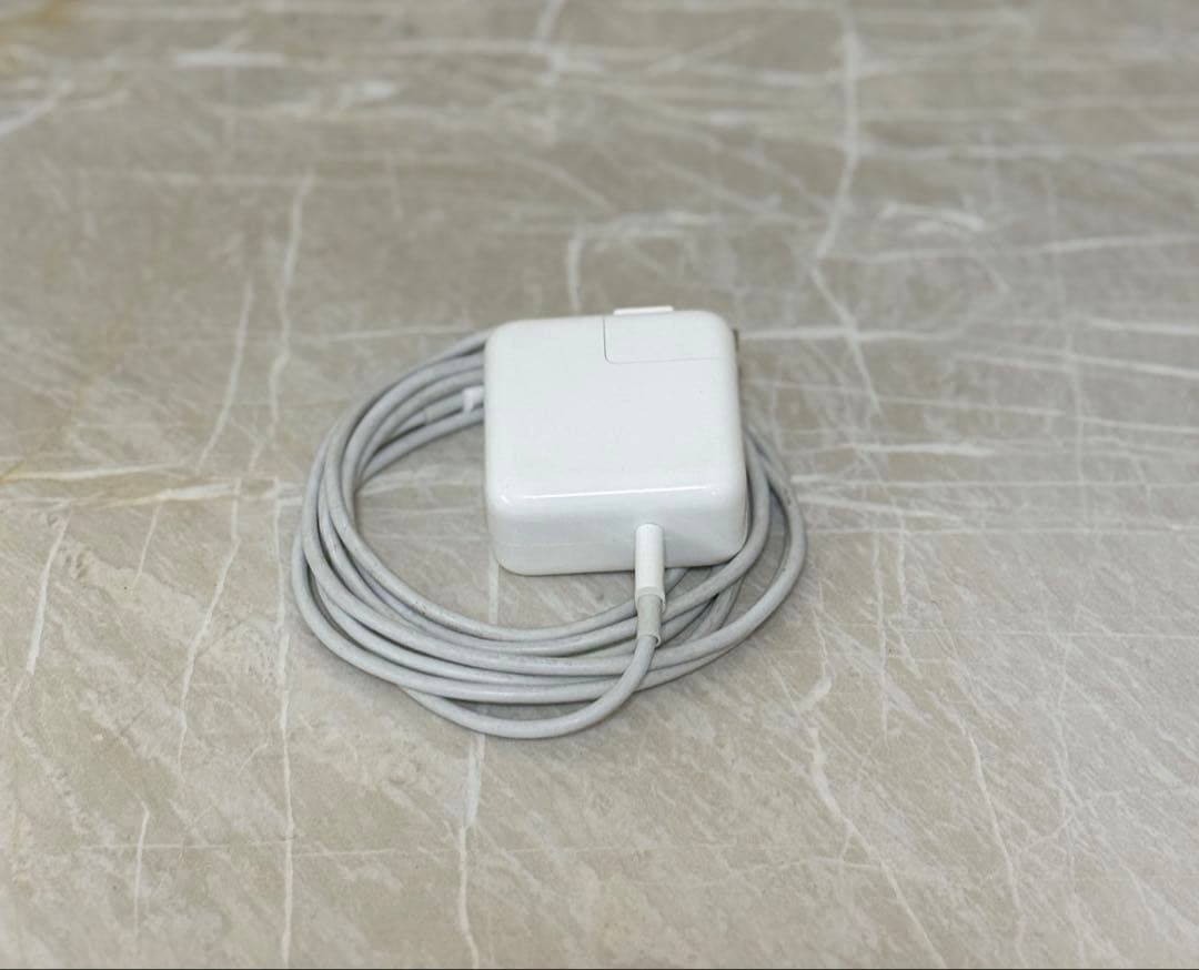 【極美品・高級カスタム】MacBook Air Retina 13inch