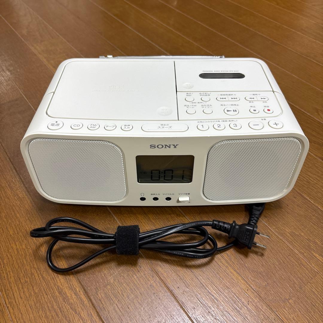 SONY CD ラジオ カセットデッキ白 CFD-S401 ラジカセ ポータブル