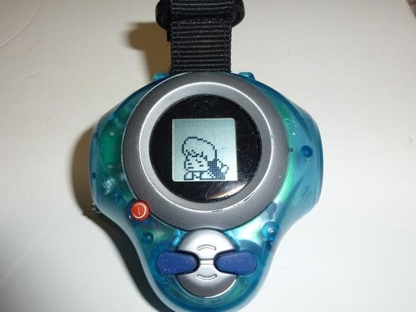 動作確認済！ディーアーク 本体 当時物 クリアブルー＆シルバー ストラップ付き