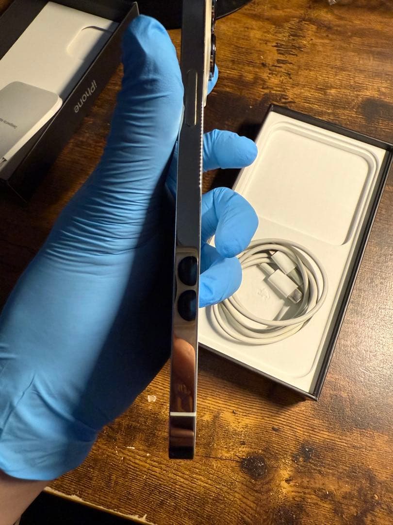 Apple iPhone 13 Pro Max シルバー　美品