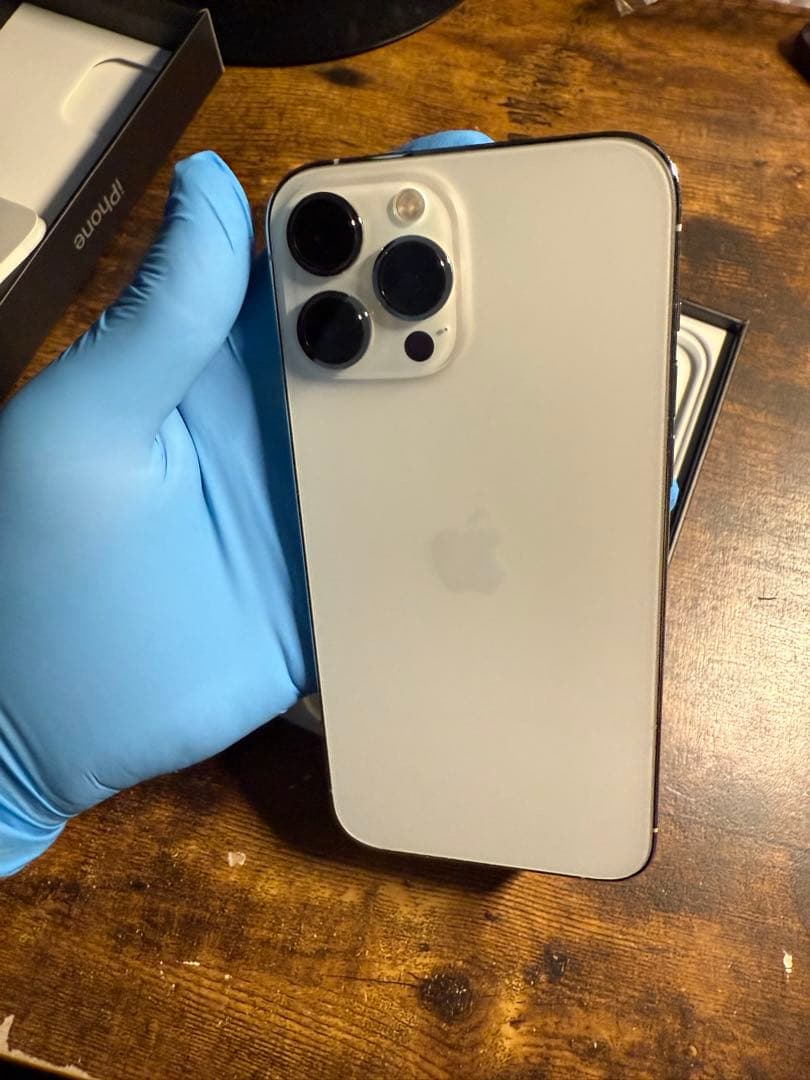 Apple iPhone 13 Pro Max シルバー　美品