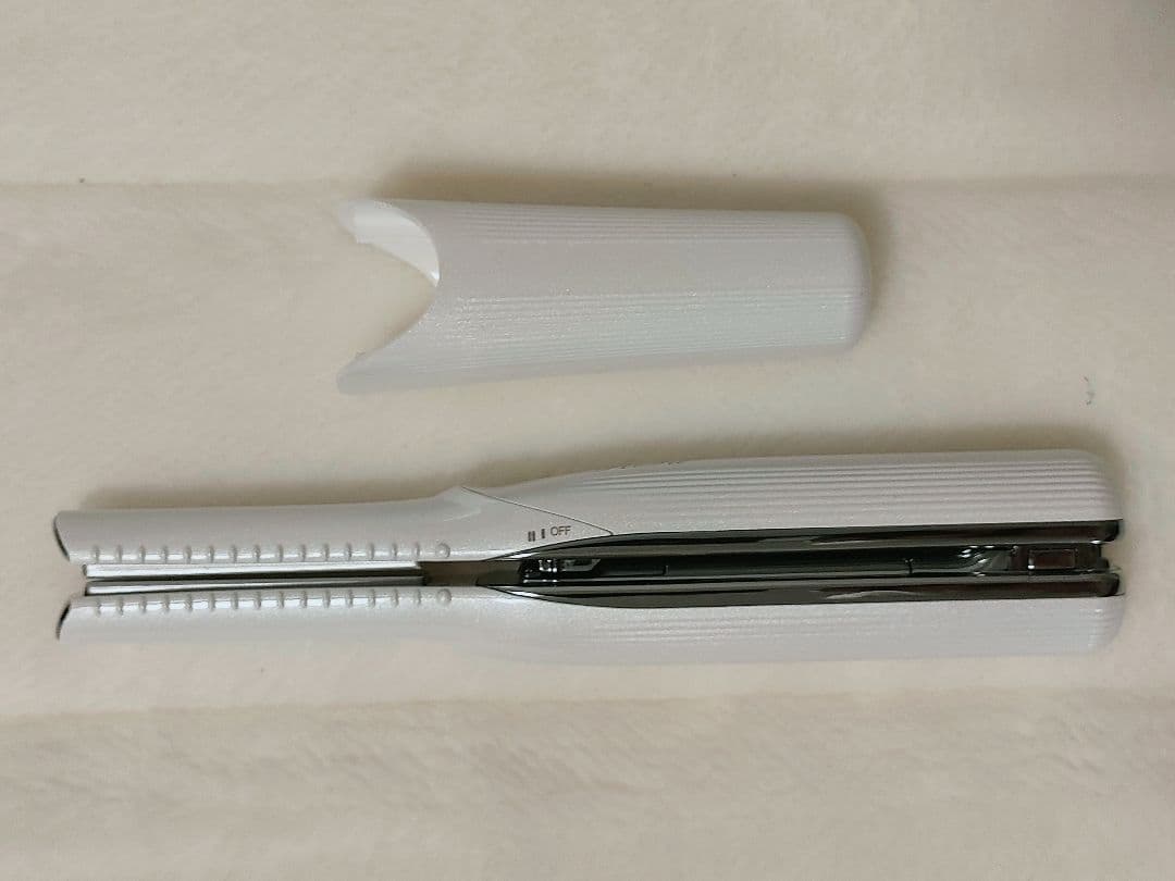 ReFa ビューティックフィンガーアイロンRE-AI02A ホワイト