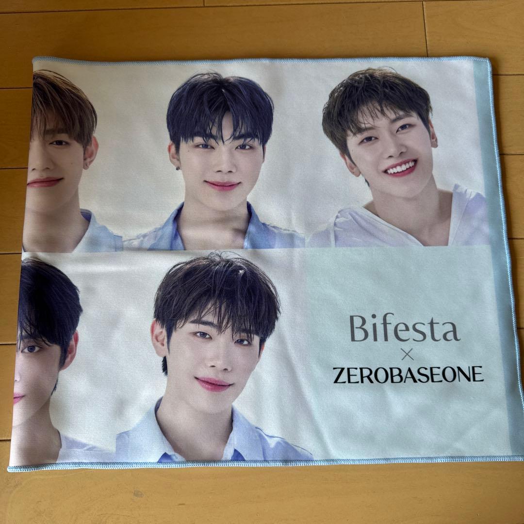 Bifesta × ZEROBASEONE コラボタオル