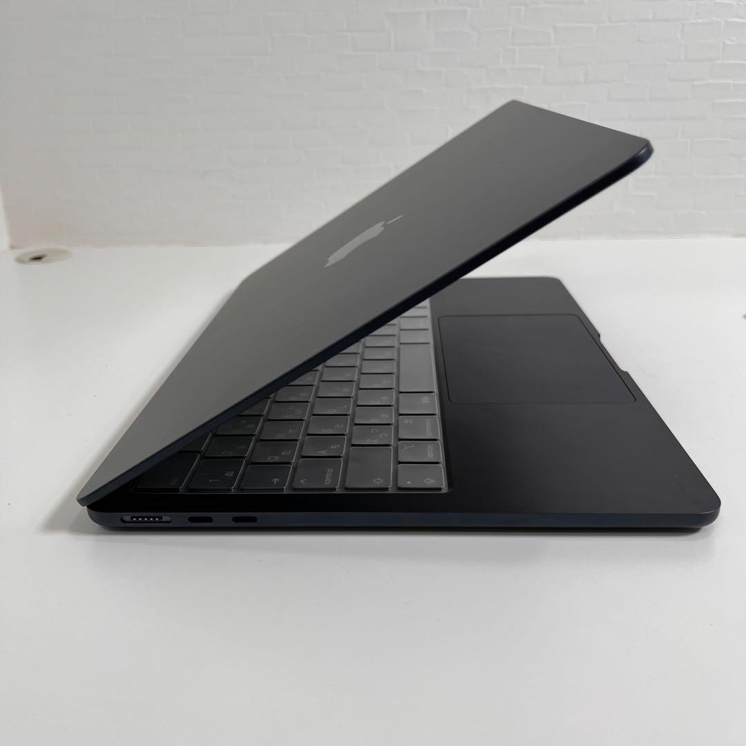 美品 MacBook Air M2 13インチ ミッドナイト 512GB 8GB