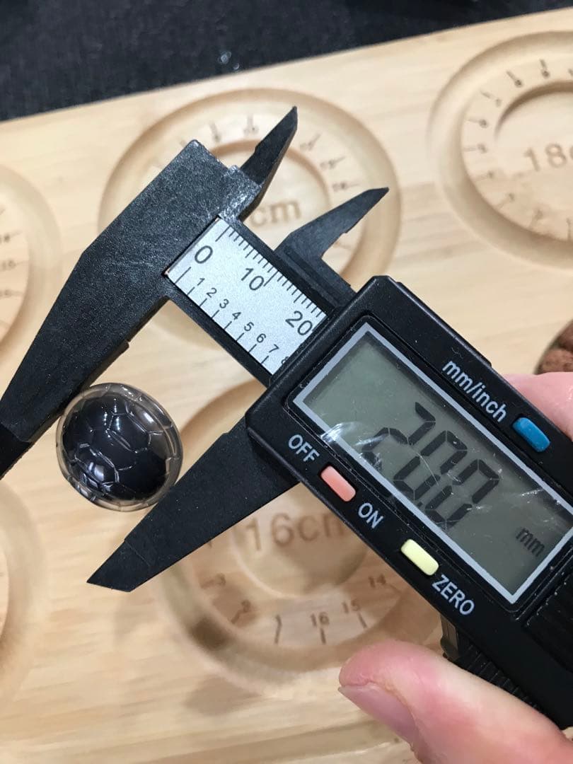 ゴビ石−1350 ゴビ瑪瑙　彫刻　『亀の甲羅』　男女兼用