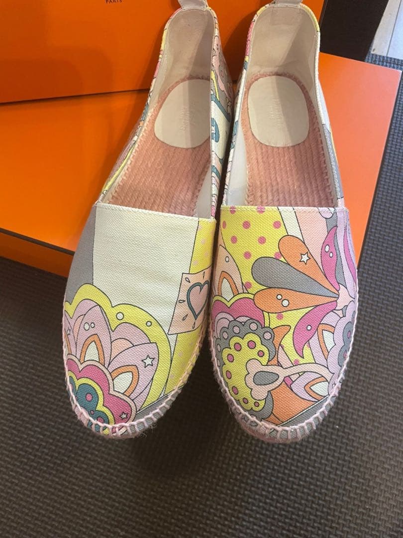 エルメス♡スリッポン⭐︎希少⭐︎日本未入荷