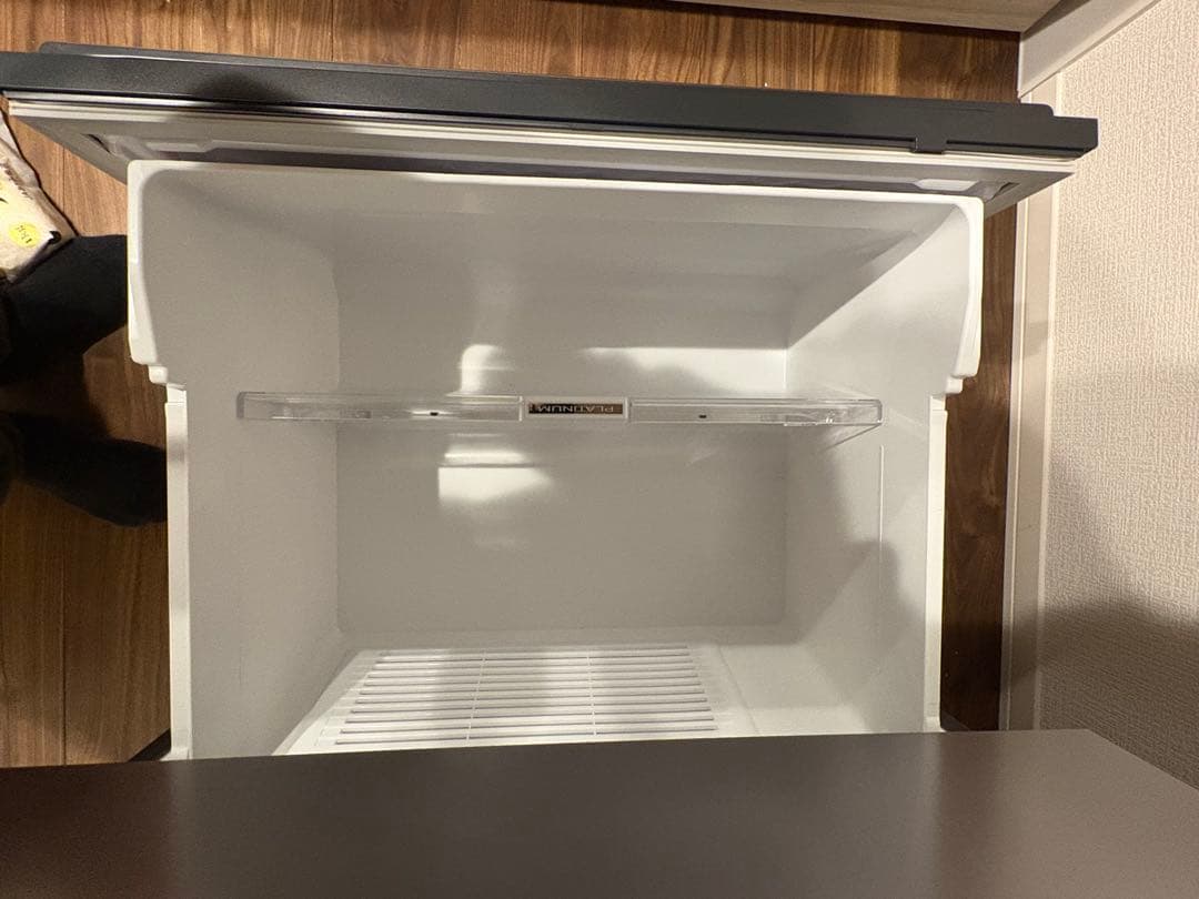 HITACHI R-HWC54X 冷蔵庫 540L 日立 2025年製 マット付