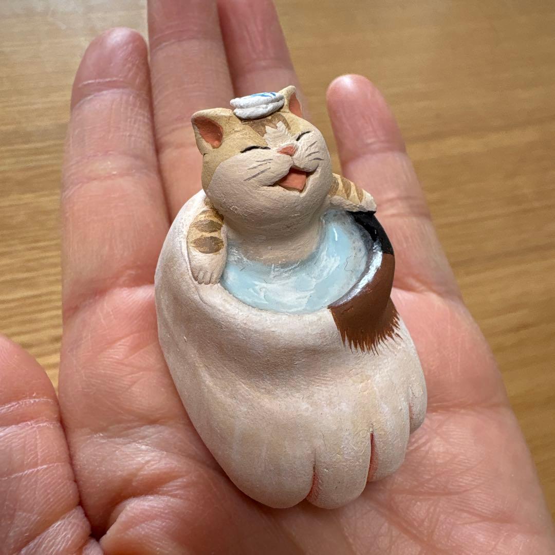 作家　もりわじん　猫足風呂　招き猫