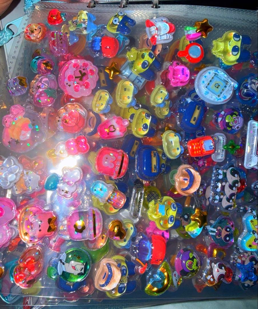 ディズニープチドロ サンリオボンボンドロップシールドデカシール帳完成品❤︎