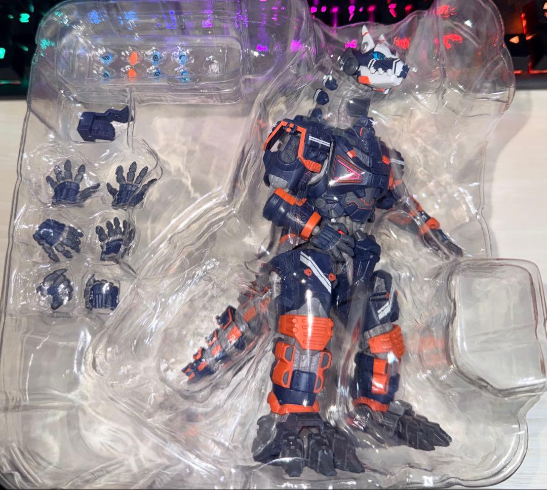 S.H.Figuarts ウルトラマンブレーザー＆アースガロン