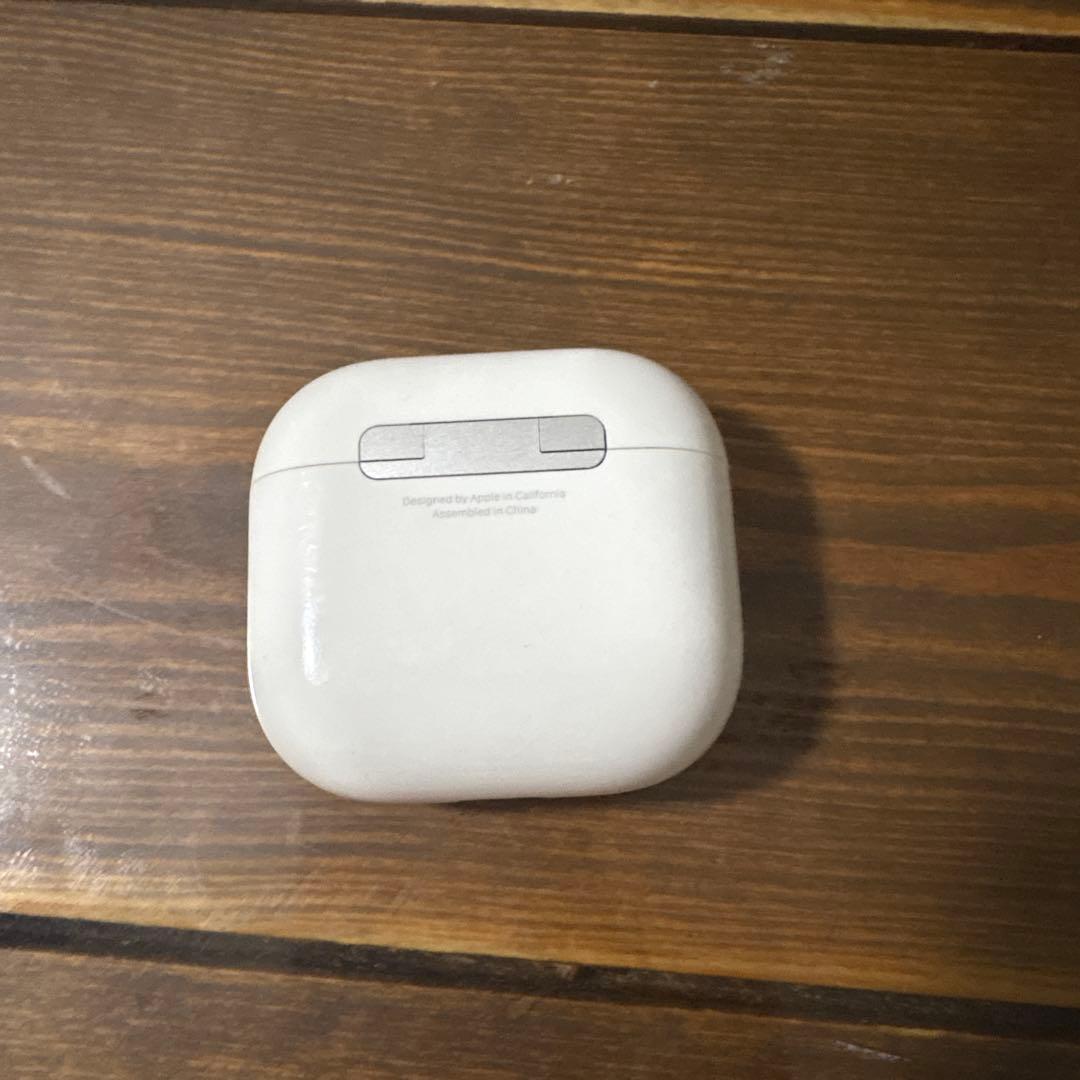 AirPods4 本体 左耳だけ