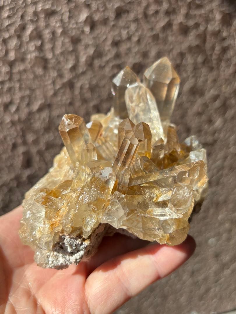 お取置き　ザンビア産　シトリンクラスター　586g. 透明度高い　天然石
