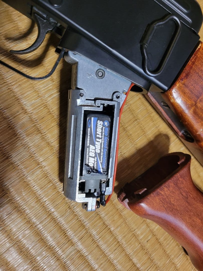 東京マルイ スタンダード電動ガン AK47