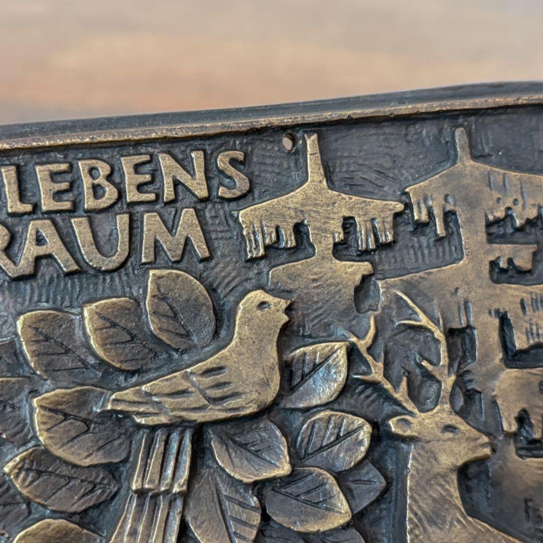 【ドイツ 古い金属製の飾り板】ヴィンテージ