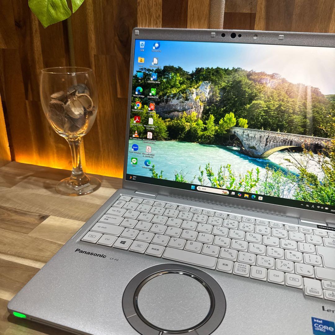 準美品‼️Let's note FV1☘第11世代☘️メモリ16GB☘ノートパソコン