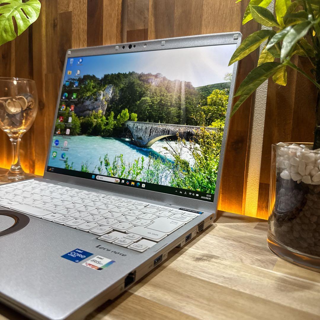準美品‼️Let's note FV1☘第11世代☘️メモリ16GB☘ノートパソコン