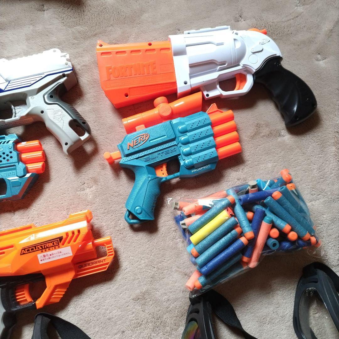 NERF トイガンセット 6丁とゴーグル付き
