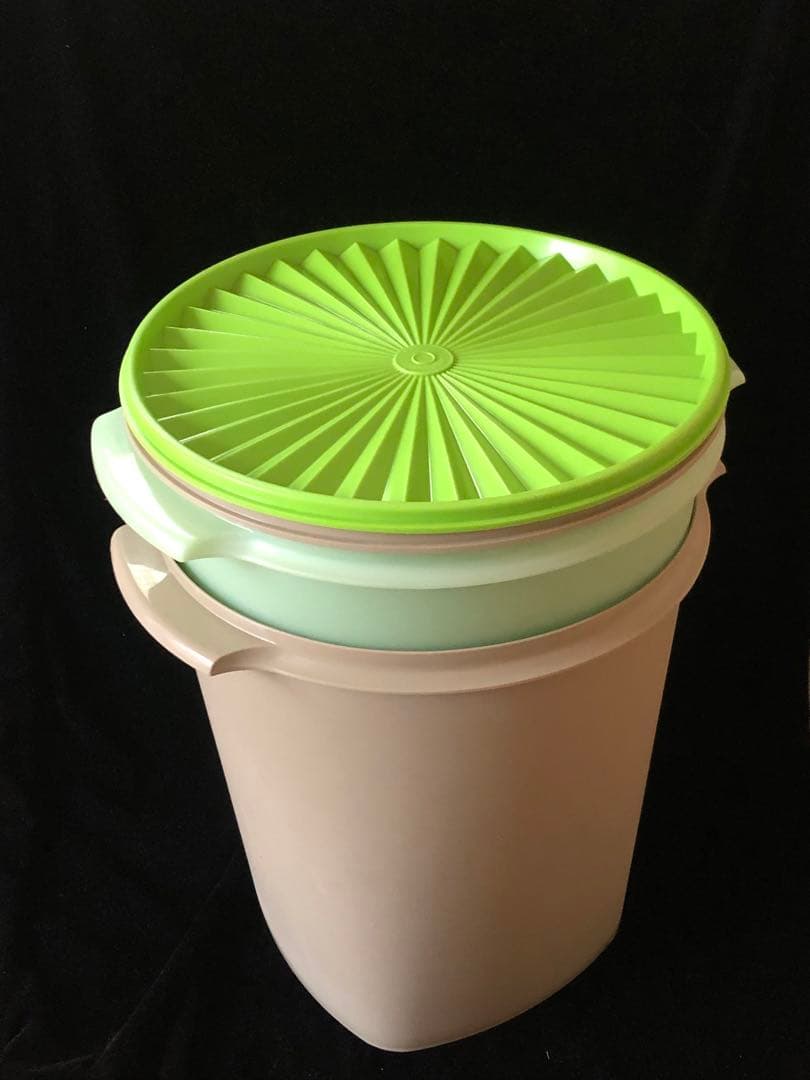 新品★ Tupperware マキシクイーンデコレーター　× 2