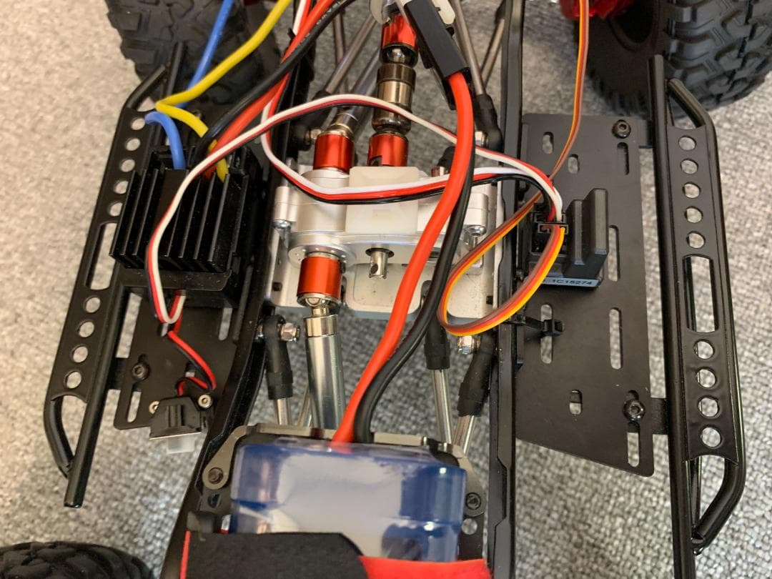 【はむウィリー】SCX10 フルメタル改 4リンク 35T ウインチ付