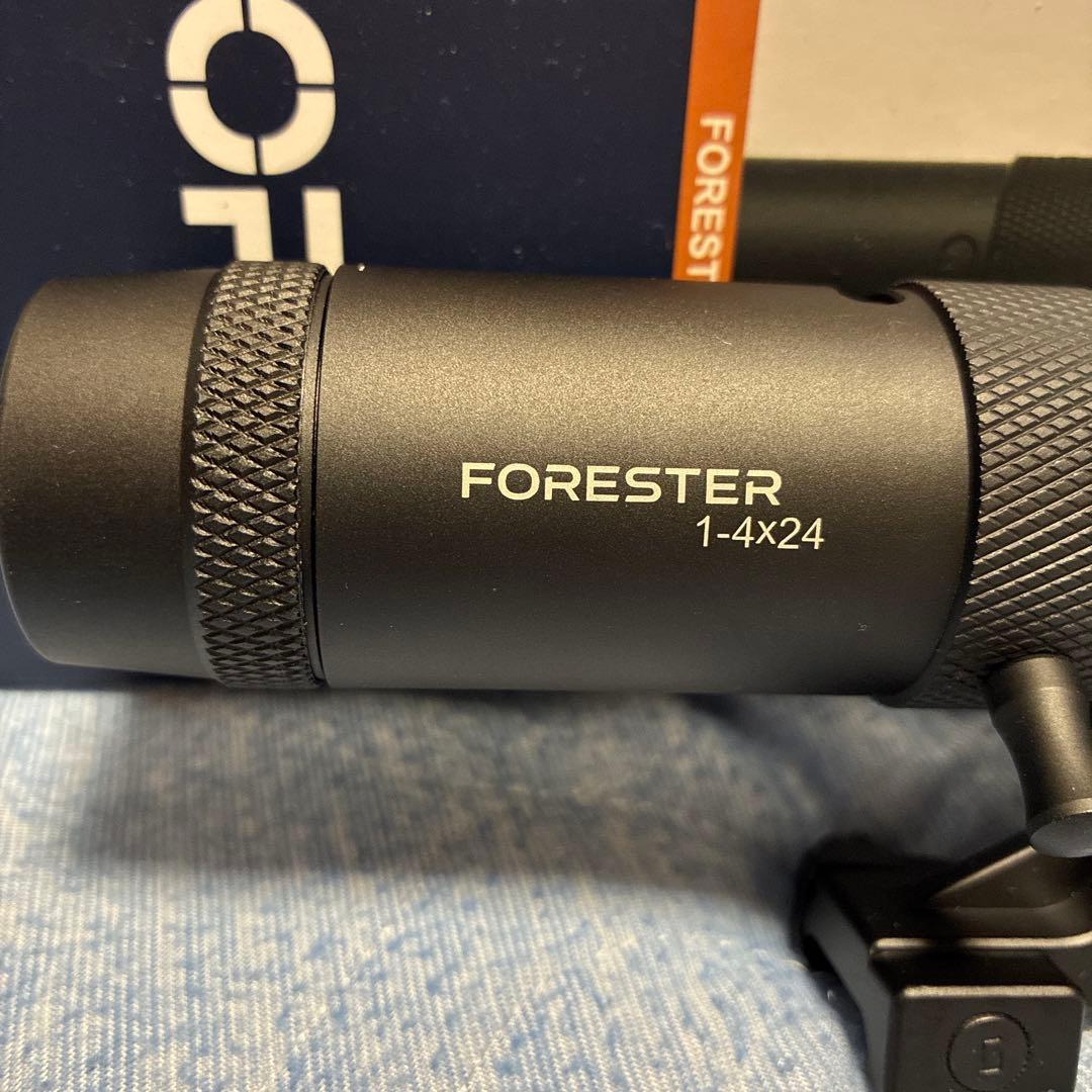 ベクターオプティクス　FORESTER 1-4x24 ショートスコープ　マウント