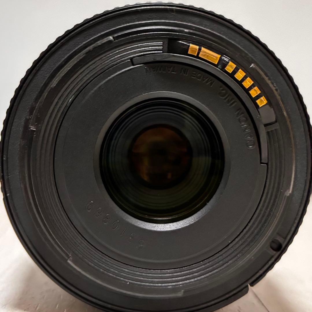 Canon EOS kiss x3 本体　レンズ　バッテリー　充電器