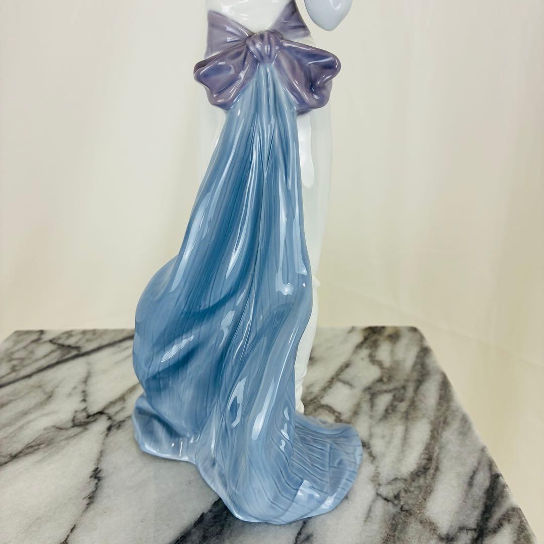 LLADRÓ リヤドロ ANTICIPATION フィギュリン 箱・証明書付