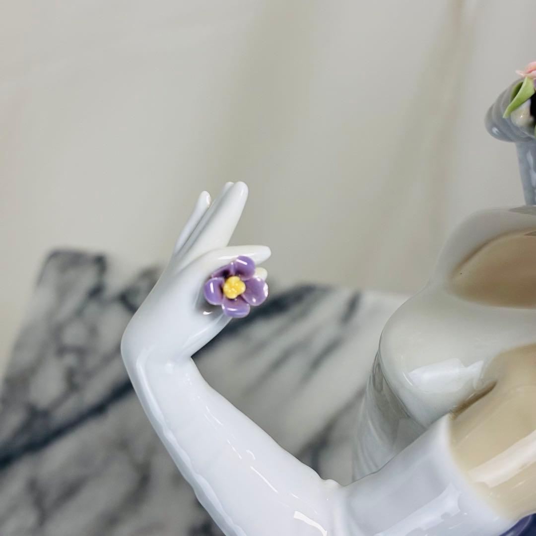 LLADRÓ リヤドロ ANTICIPATION フィギュリン 箱・証明書付