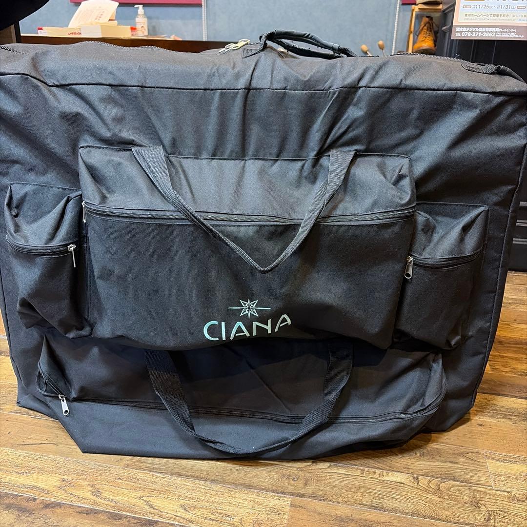 CIANA 折りたたみ施術ベッド　マッサージベッド