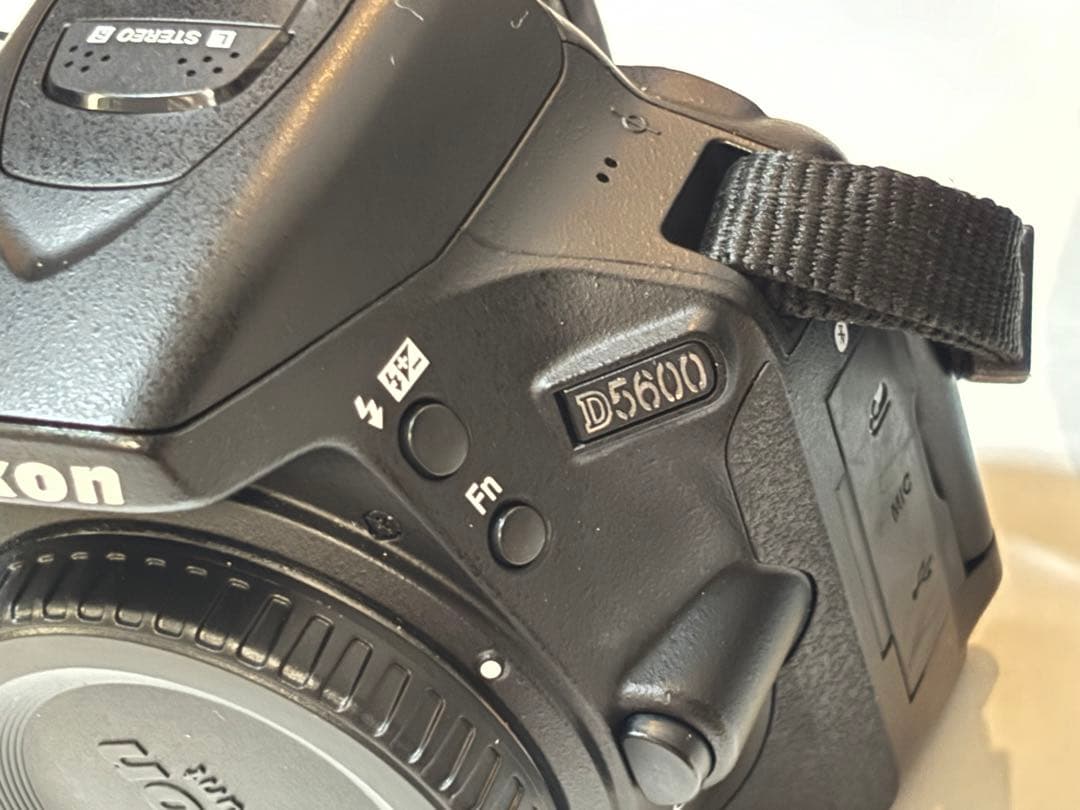 Nikon D5600 デジタル一眼レフ カメラ セット
