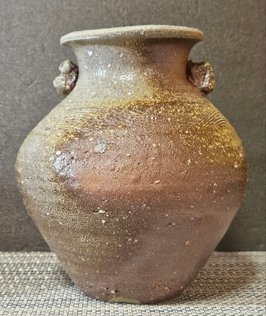 常滑焼　竹内嘉彦 作　南蛮手　櫛目双耳壺　共箱　共布　陶歴付　茶道具茶器　花入れ