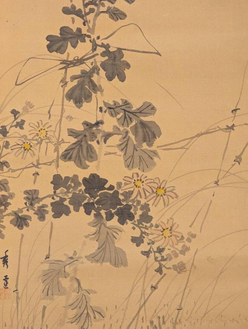 【真作】掛軸　秋草小禽図　菊花に舞う鳥　優美な筆致の花鳥画　V66