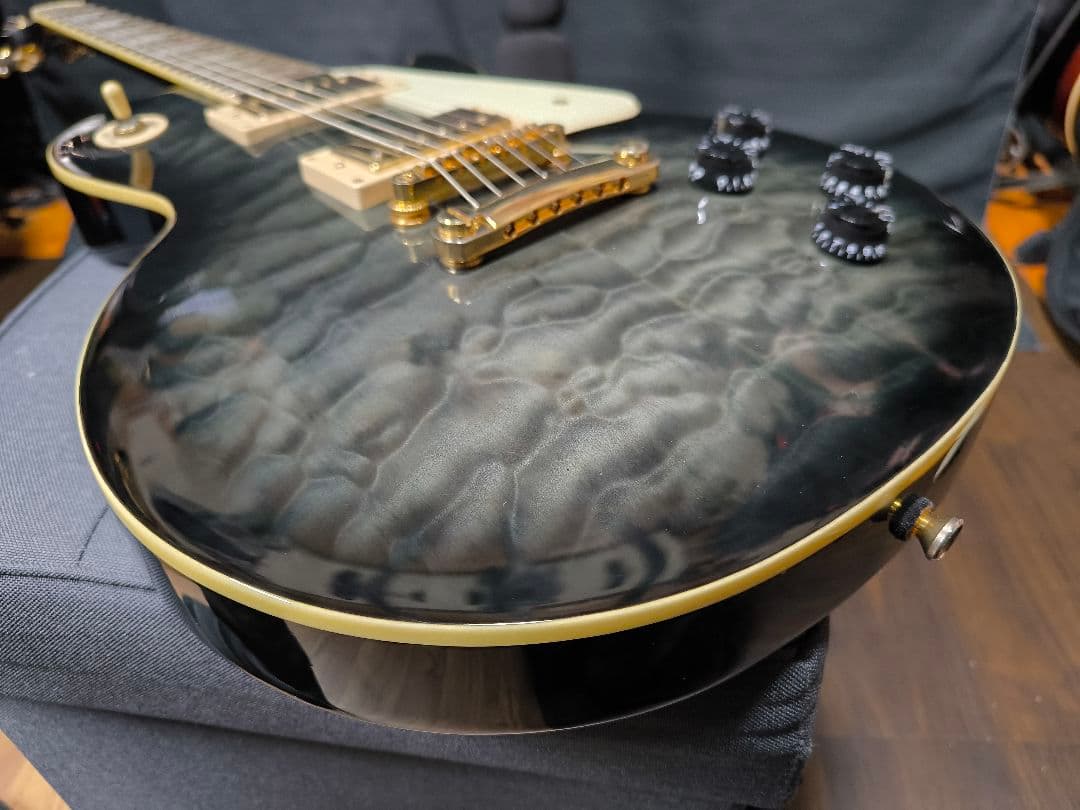 Epiphone Les Paul ULTRA Ⅱ レスポール ピエゾ搭載