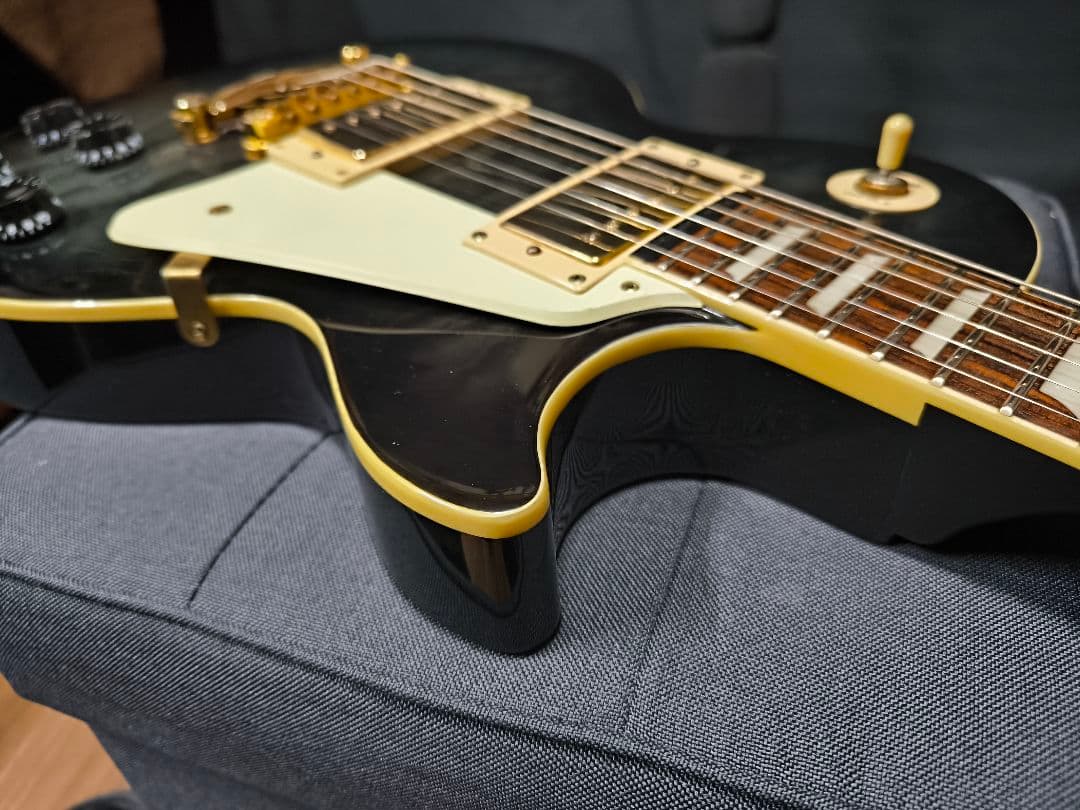 Epiphone Les Paul ULTRA Ⅱ レスポール ピエゾ搭載