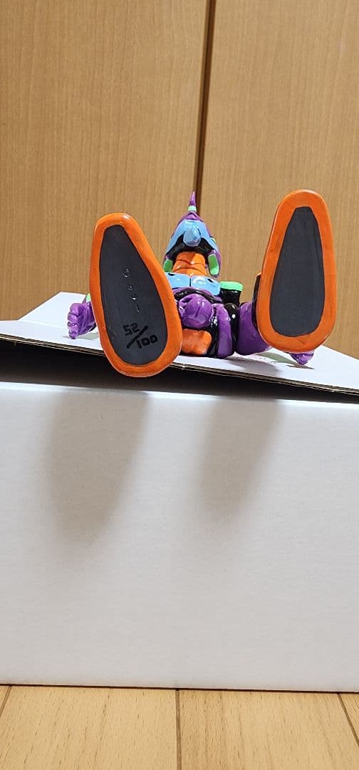 【新品】デハラユキノリ エヴァンゲリオン 初号機 フィギュア