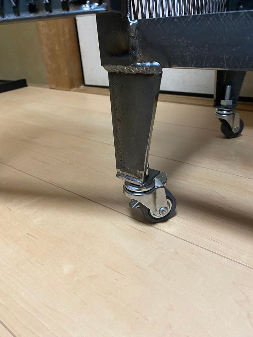 アイアンキャビネット　アイアンシェルフ　アイアンラック　インダストリアル