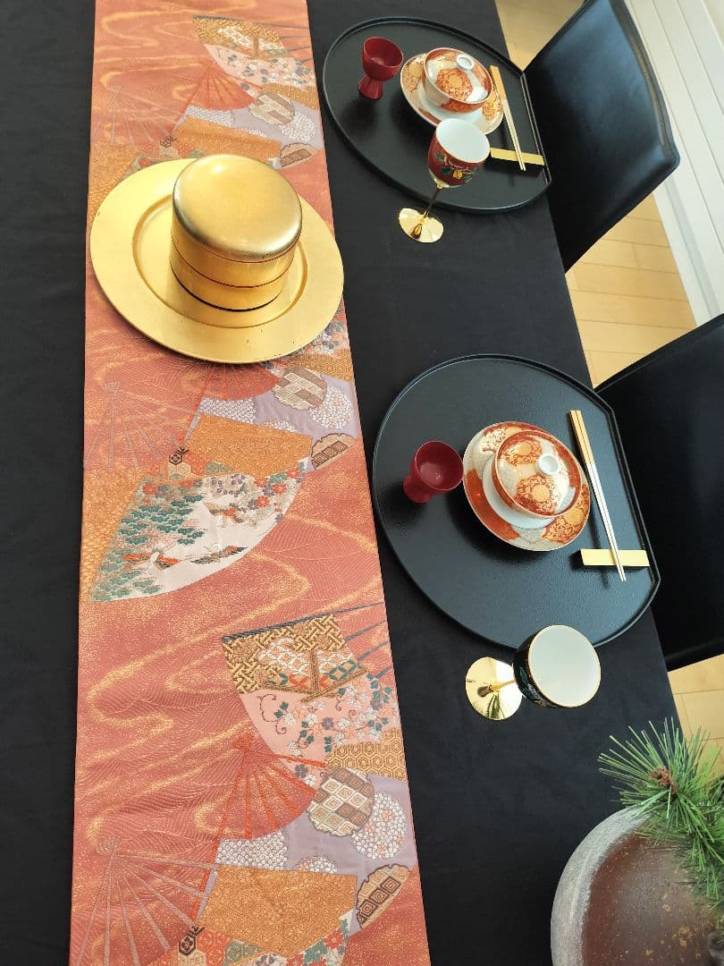 A629★高級‼️豪華刺繍‼️ひな祭り‼️袋帯正絹テーブルランナー2ｍ5cm