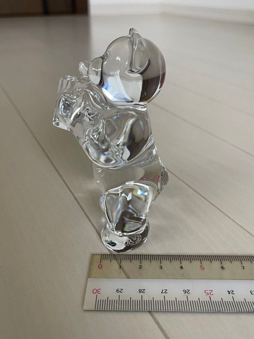 バカラ　クリスタル　フィギュリン　クマ 置物