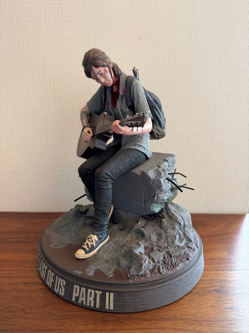 ラストオブアス2 コレクターズエディション エリー スタチュー フィギュア