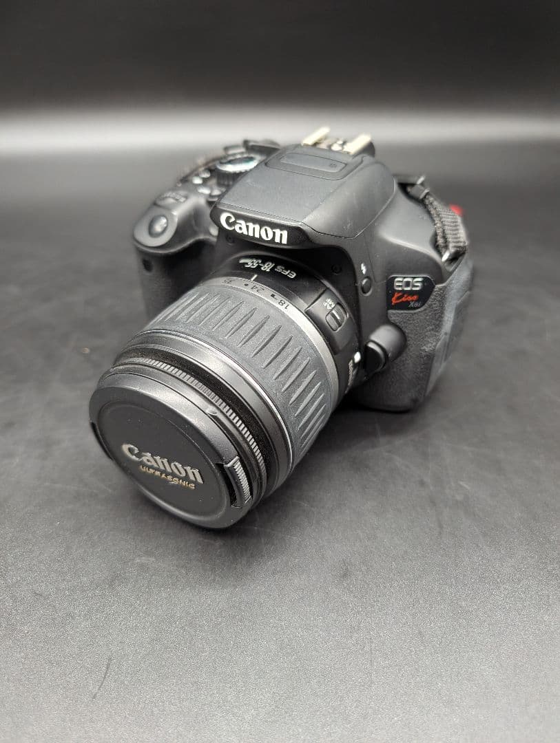 【撮影OK】Canon EOS Kiss X6i デジタル一眼　18-55mm